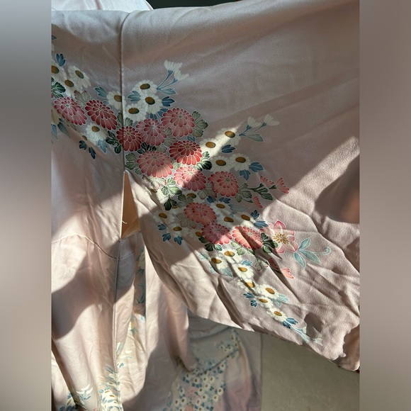 Beautiful Vintage Purple Lavender Lilac Kimono Japan Floral Gold Flowers Wafu - Picture 7 of 15